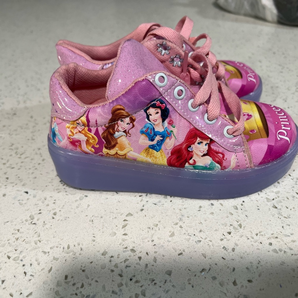Princess Kids Shoes - - Picture 2 of 3